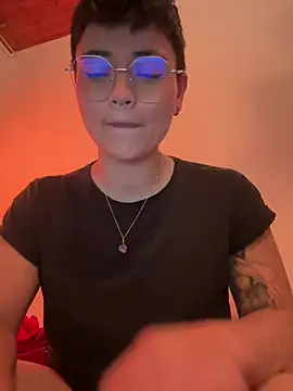 Snapshot of Ashley_Chriss chatting on January 8, 2025, 9:00 am Ashley Chriss online show from January 8, 2025, 9:00 am