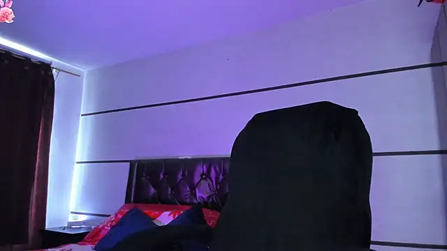 nathylovexx online show from November 10, 2025, 2:49 pm