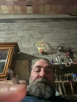 Snapshot of ros217 chatting on January 17, 2026, 6:00 pm ros217 online show from January 17, 2026, 6:00 pm