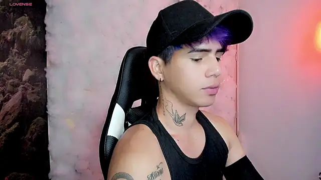 Tayson Rivers online show from February 12, 2026, 9:54 pm