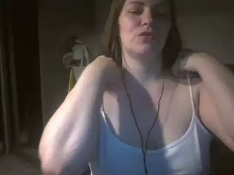 AnnaDiamond1 online show from February 13, 2025, 10:33 pm