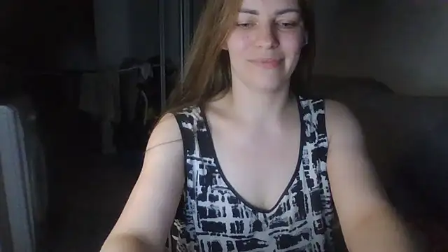 AnnaDiamond1 online show from June 26, 2026, 10:14 pm
