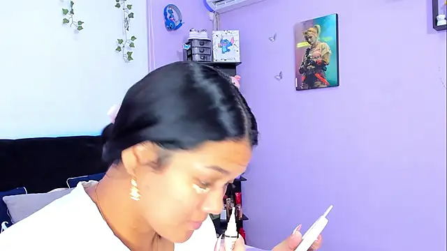 Snapshot of sara_mendez2 chatting on January 10, 2025, 11:29 pm sara mendez2 online show from January 10, 2025, 11:29 pm