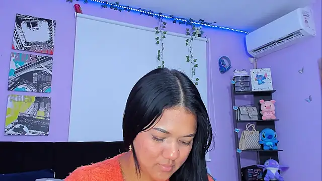 Snapshot of sara_mendez2 chatting on February 5, 2025, 5:30 am sara mendez2 online show from February 5, 2025, 5:30 am