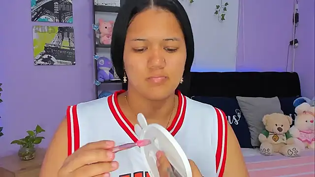 Snapshot of sara_mendez2 chatting on February 7, 2025, 11:24 pm sara mendez2 online show from February 7, 2025, 11:24 pm