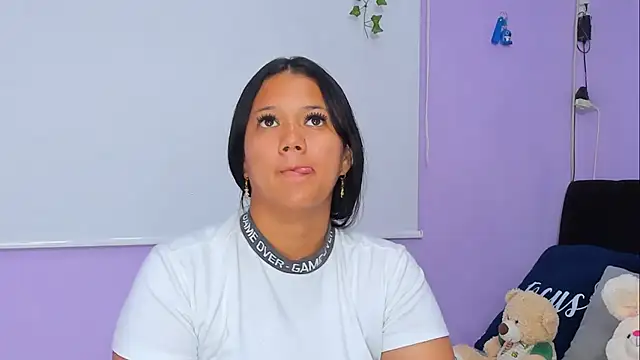Snapshot of sara_mendez2 chatting on March 19, 2025, 11:57 pm sara mendez2 online show from March 19, 2025, 11:57 pm