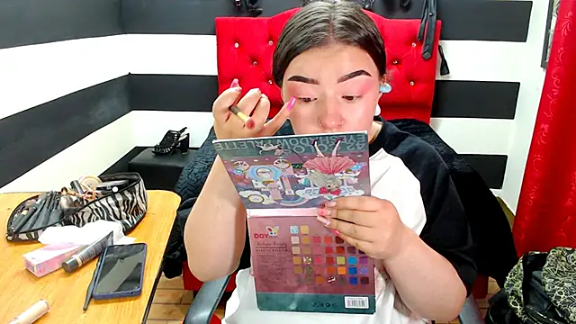 Snapshot of Marian_Ran chatting on January 11, 2025, 3:34 am Marian Ran online show from January 11, 2025, 3:34 am