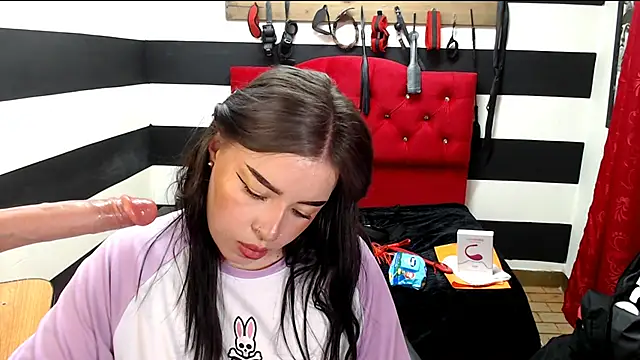 Snapshot of Marian_Ran chatting on January 29, 2025, 9:23 am Marian Ran online show from January 29, 2025, 9:23 am