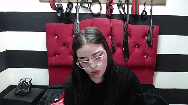 Snapshot of Marian_Ran chatting on February 11, 2025, 8:58 am Marian Ran online show from February 11, 2025, 8:58 am