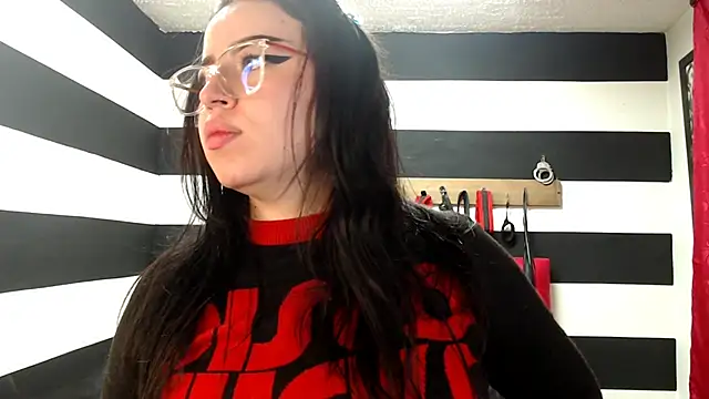 Snapshot of Marian_Ran chatting on February 13, 2025, 10:44 am Marian Ran online show from February 13, 2025, 10:44 am