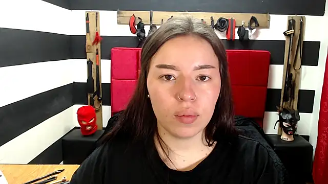 Snapshot of Marian_Ran chatting on March 15, 2025, 2:56 am Marian Ran online show from March 15, 2025, 2:56 am