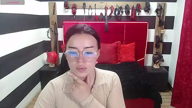 Snapshot of Marian_Ran chatting on September 22, 2025, 3:08 am Marian Ran online show from September 22, 2025, 3:08 am