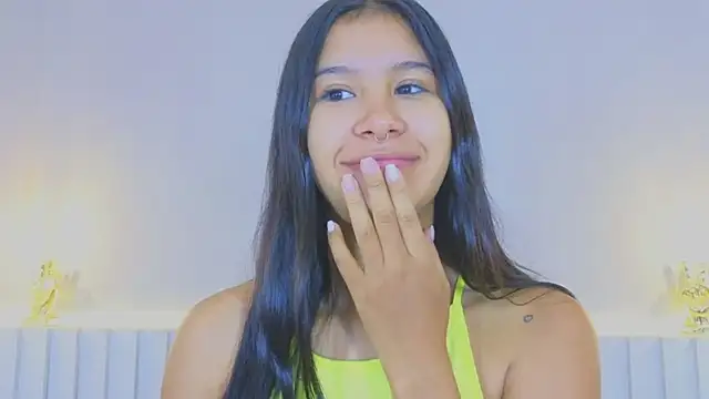 Aida moreno online show from September 27, 2025, 11:48 am