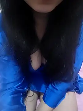 Liyan- online show from November 9, 2025, 9:13 pm