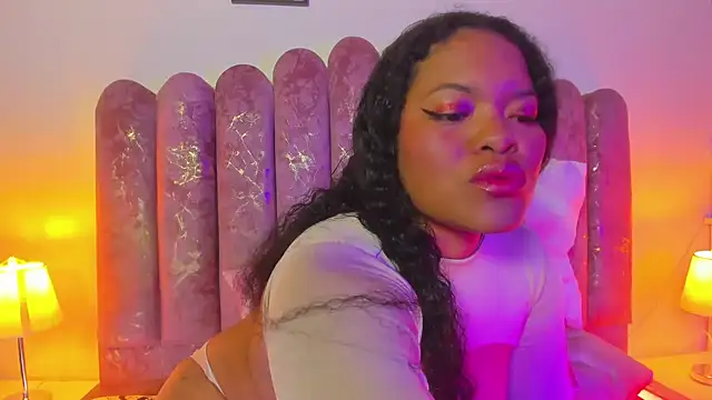 Snapshot of ALISSONREYEZ chatting on September 11, 2025, 12:49 pm ALISSONREYEZ online show from September 11, 2025, 12:49 pm