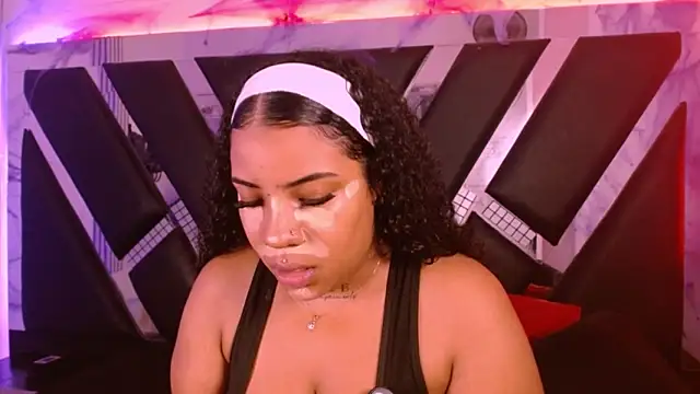 MelannyTylor online show from October 29, 2025, 12:24 am