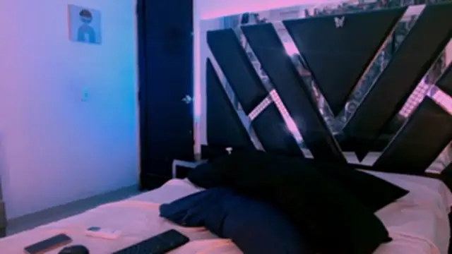 MelannyTylor online show from March 11, 2026, 5:46 am