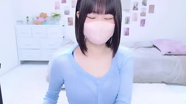 Snapshot of Im_Yu-na chatting on October 17, 2025, 9:17 pm Im Yu-na online show from October 17, 2025, 9:17 pm