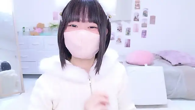 Snapshot of Im_Yu-na chatting on October 22, 2025, 1:11 pm Im Yu-na online show from October 22, 2025, 1:11 pm