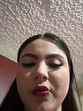 Bella Manson  online show from January 14, 2025, 10:44 pm