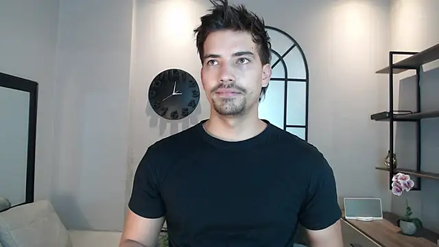 Ian Daviz online show from March 8, 2025, 8:03 pm