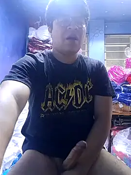 Snapshot of strokvic chatting on February 6, 2026, 11:30 pm strokvic online show from February 6, 2026, 11:30 pm