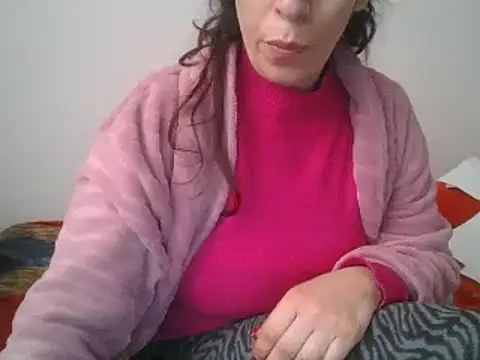 hairygirl80 online show from January 27, 2025, 11:32 am
