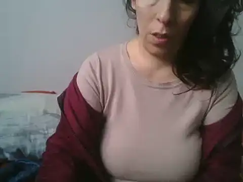 hairygirl80 online show from March 5, 2025, 9:05 am
