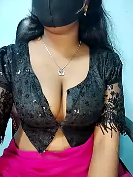 Snapshot of Sadika- chatting on December 23, 2024, 8:25 pm Sadika- online show from December 23, 2024, 8:25 pm