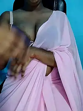 Snapshot of Sadika- chatting on January 6, 2025, 8:18 pm Sadika- online show from January 6, 2025, 8:18 pm