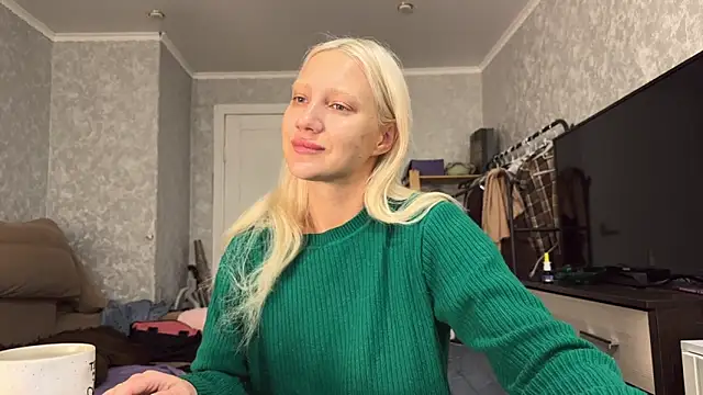 Snapshot of AnneBall chatting on May 1, 2026, 6:07 am AnneBall online show from May 1, 2026, 6:07 am