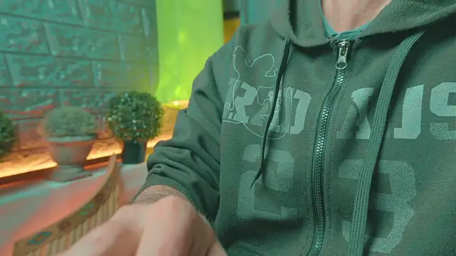 alex-volo online show from March 18, 2025, 6:57 am