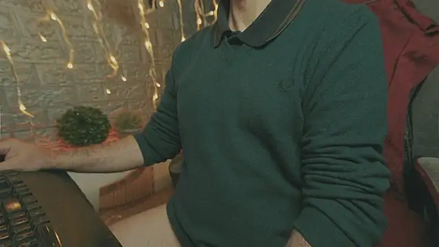 alex-volo online show from December 19, 2025, 2:07 am