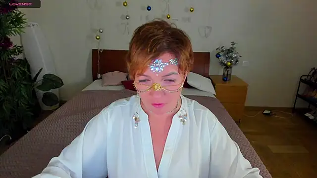 Katherine Fox online show from January 8, 2025, 3:50 pm