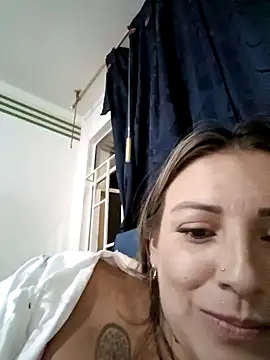 Isabellaa Garcia  online show from February 3, 2025, 4:57 am