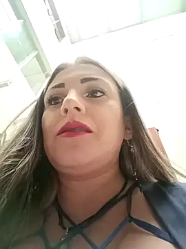 Isabellaa Garcia  online show from February 7, 2025, 2:26 pm