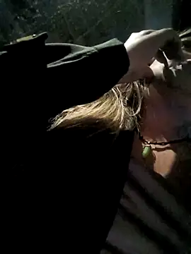 Isabellaa Garcia  online show from February 21, 2025, 1:22 am