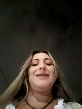Isabellaa Garcia  online show from March 15, 2025, 12:58 am