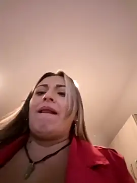 Isabellaa Garcia  online show from March 22, 2025, 10:37 pm