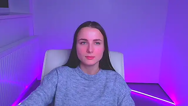 Snapshot of Eva_Janee chatting on December 18, 2024, 7:15 am Eva Janee online show from December 18, 2024, 7:15 am