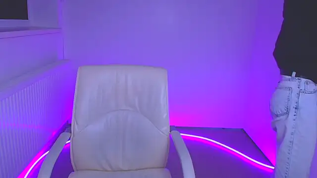 Snapshot of Eva_Janee chatting on January 22, 2025, 3:18 pm Eva Janee online show from January 22, 2025, 3:18 pm