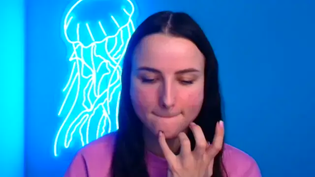 Snapshot of Eva_Janee chatting on February 21, 2025, 10:39 am Eva Janee online show from February 21, 2025, 10:39 am