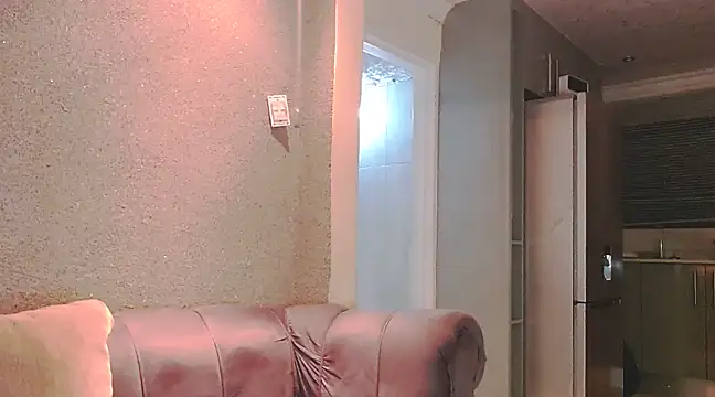 DarkDivva24 online show from January 24, 2025, 8:22 pm