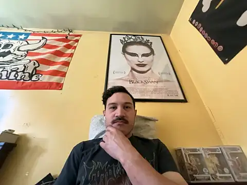 Sleeker99 online show from April 7, 2026, 12:11 am