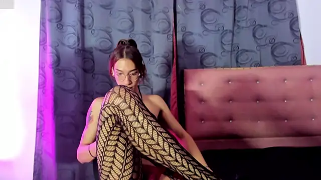 Snapshot of khandyzBlum chatting on April 11, 2026, 11:31 pm khandyzBlum online show from April 11, 2026, 11:31 pm