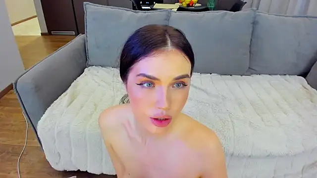 sexyangeloux online show from January 8, 2025, 11:30 pm