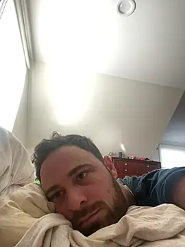 Snapshot of swagger1793 chatting on March 7, 2025, 1:40 pm swagger1793 online show from March 7, 2025, 1:40 pm