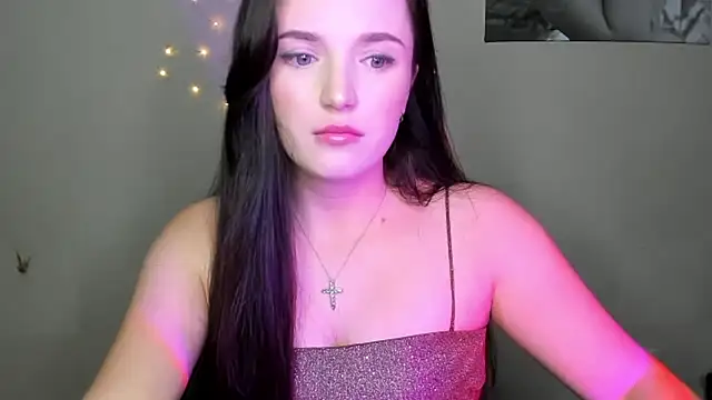 EvaaMillerr99 online show from December 3, 2024, 9:23 pm