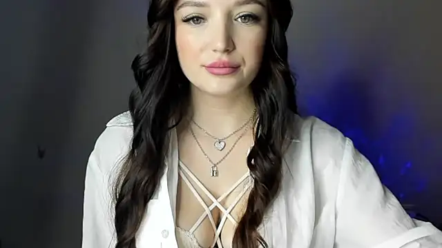 EvaaMillerr99 online show from February 6, 2025, 1:54 pm