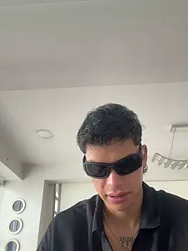 AndyPalmer  online show from December 16, 2024, 5:22 pm